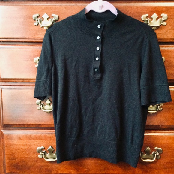 LIKE NEW Everlane Black Organic Button Mockneck! - Picture 5 of 14